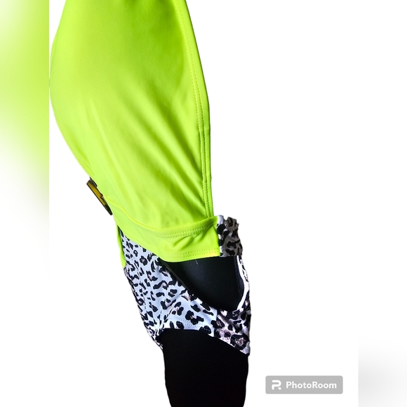 Ree Bees women's neon green/animal print one piece Swimwear size L - Picture 4 of 8